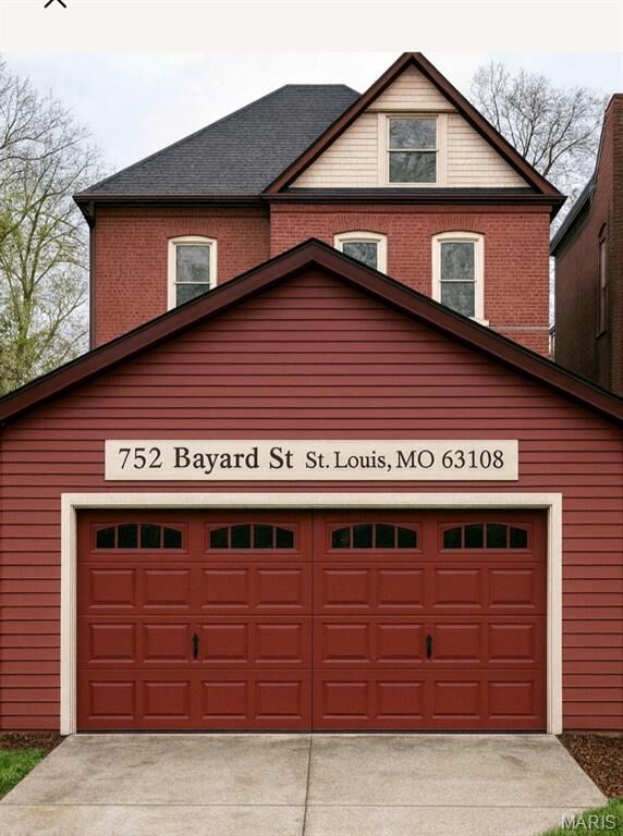 Property Photo:  752 Bayard Avenue  MO 63108 