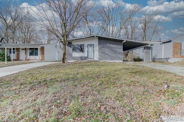 Property Photo:  10417 Prince Drive  MO 63136 