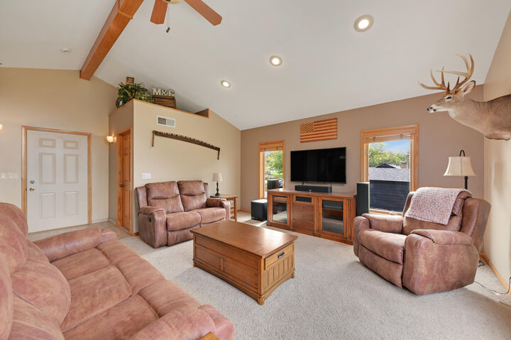 Property Photo:  541 N Green Bay Rd  WI 53012 