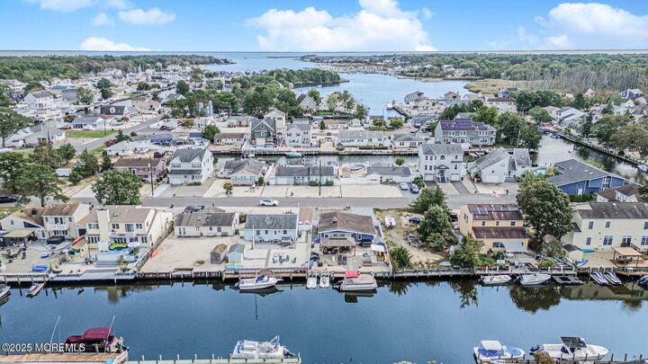 Property Photo:  14 Albatross Point  NJ 08721 