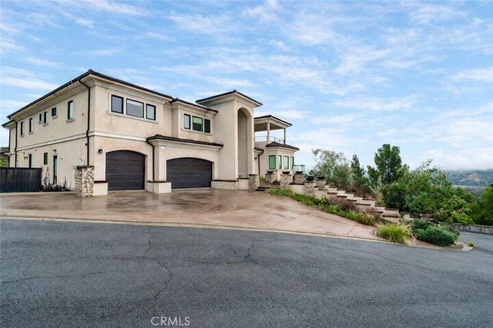 Property Photo:  5350 Avenida De Michelle  CA 92887 