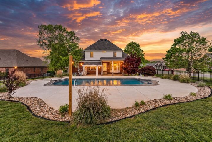 Property Photo:  879 Iron Wood Cir  TN 37043 