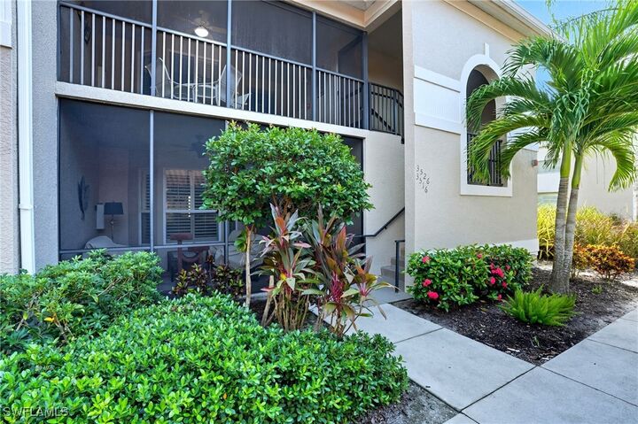 Property Photo:  10260 Heritage Bay Boulevard 3526  FL 34120 