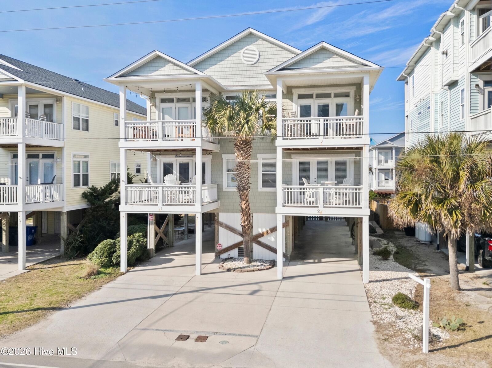 Property Photo:  811 N Carolina Beach Avenue N Unit 2  NC 28428 