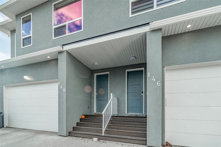 Photo de la propriété:  146 Summerhill Place  BC V1V 1T6 