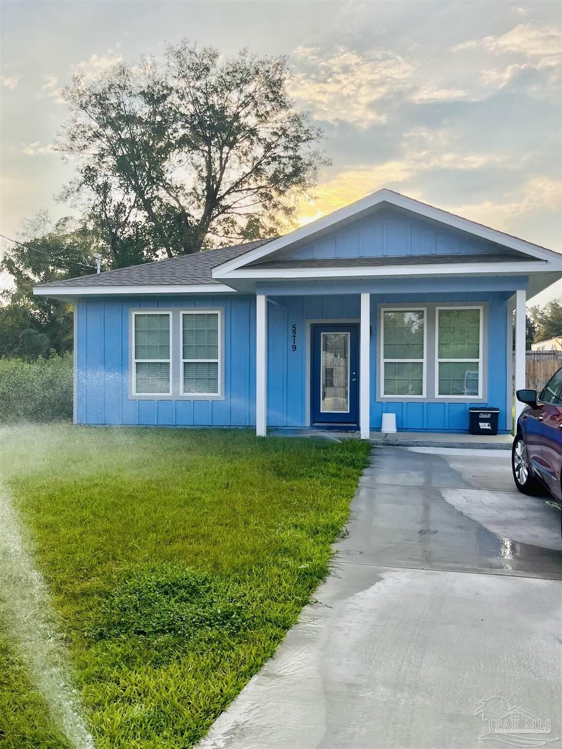 Property Photo:  5219 Yellow Bluff Rd  FL 32507 