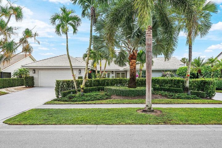 Property Photo:  4199 Bocaire Boulevard  FL 33487 