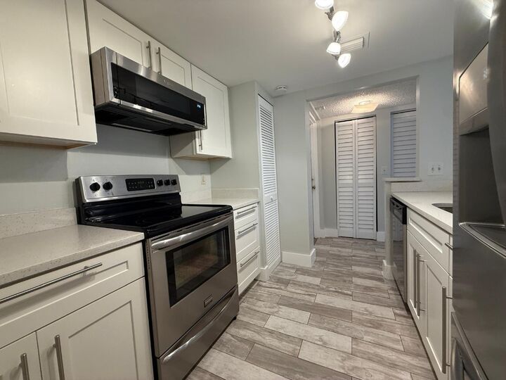 Property Photo:  9777 Westview Drive 1114  FL 33076 
