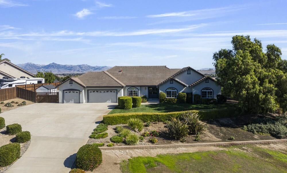 Property Photo: 1431 Union Heights CA 95023