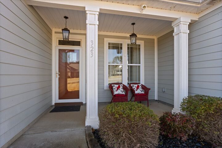 Property Photo:  323 Holly Oaks Lane  SC 29349 
