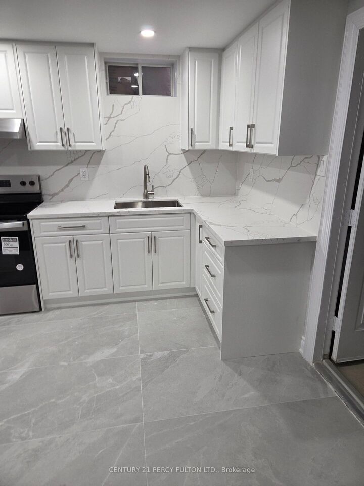 Property Photo:  1607 Sandhurst Crescent Bsmt  ON L1V 6W2 