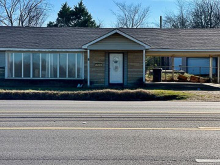 Property Photo: 4417 E Highland Drive AR 72401