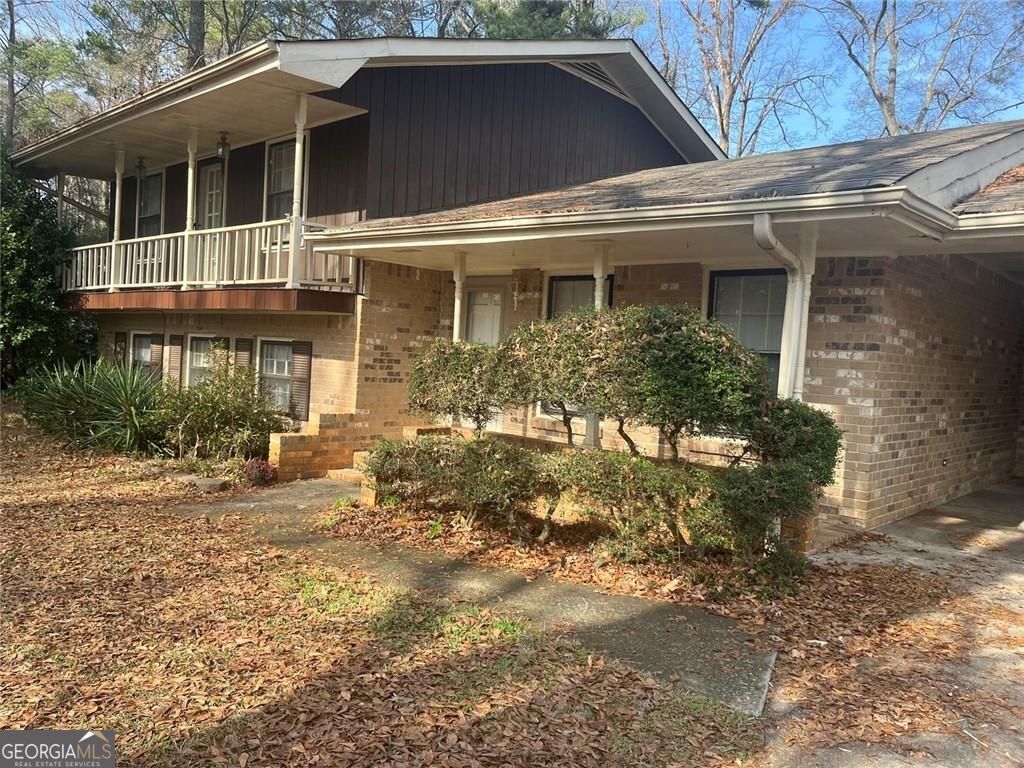 Property Photo:  1336 White Oak Street SE  GA 30013 