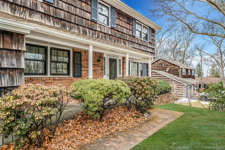 Property Photo:  10 Penelope Drive  NY 11733 