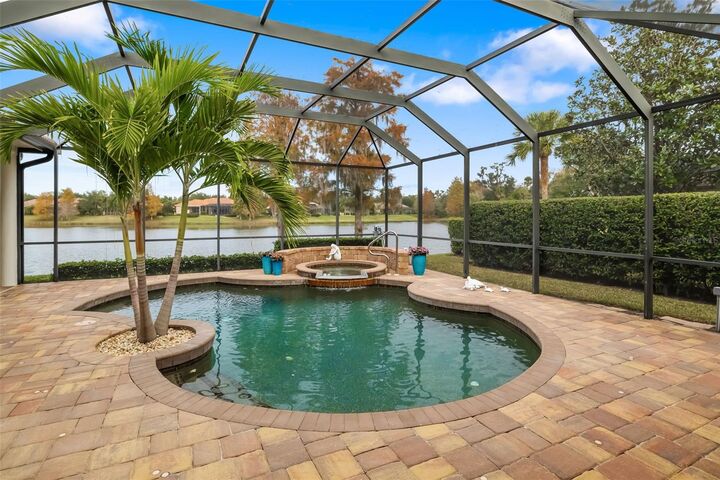 Property Photo: 11528 Savannah Lakes Drive FL 34219