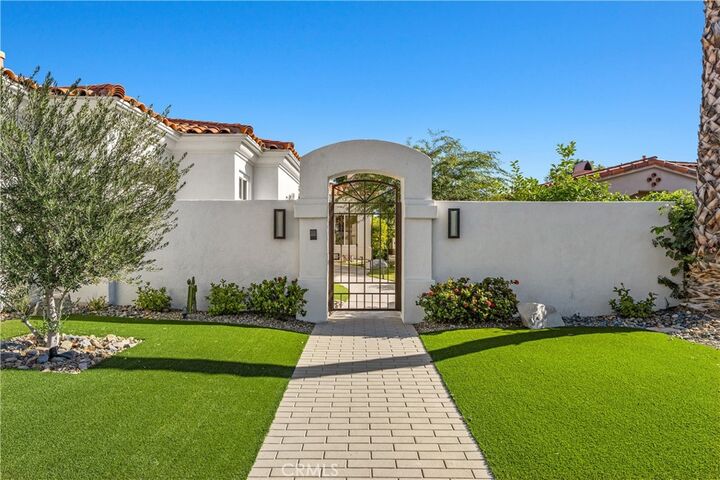 Property Photo:  360 Tomahawk  CA 92211 