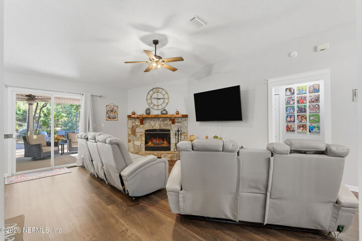 Property Photo:  96001 Sweetbriar Lane  FL 32097 