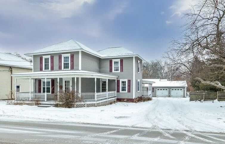 Property Photo: 43 North Elm Street VT 05478