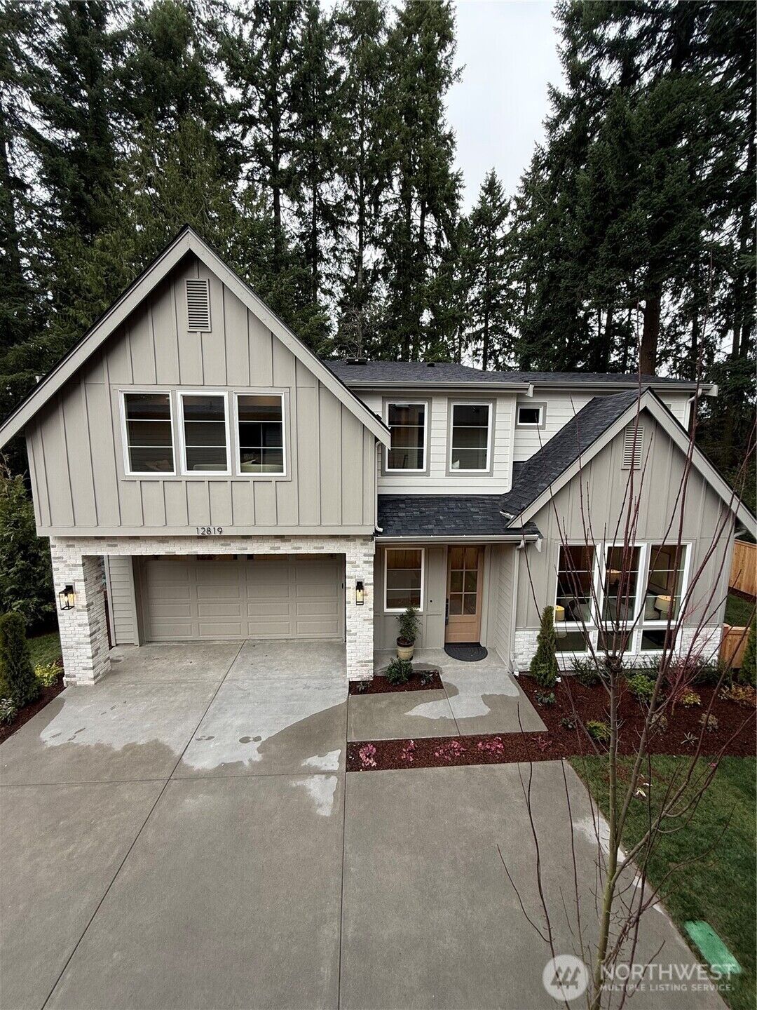 Property Photo:  12819 NE 65th Lane  WA 98033 