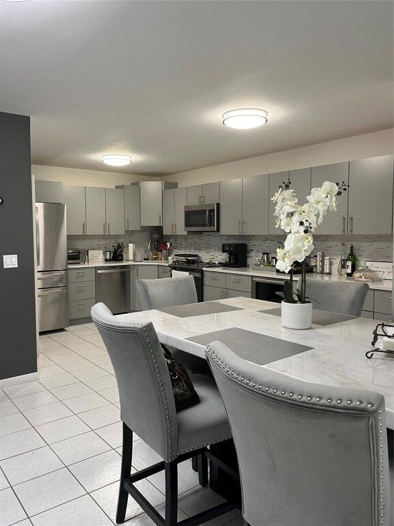 Property Photo:  113 Lake Pine Circle C-1  FL 33463 