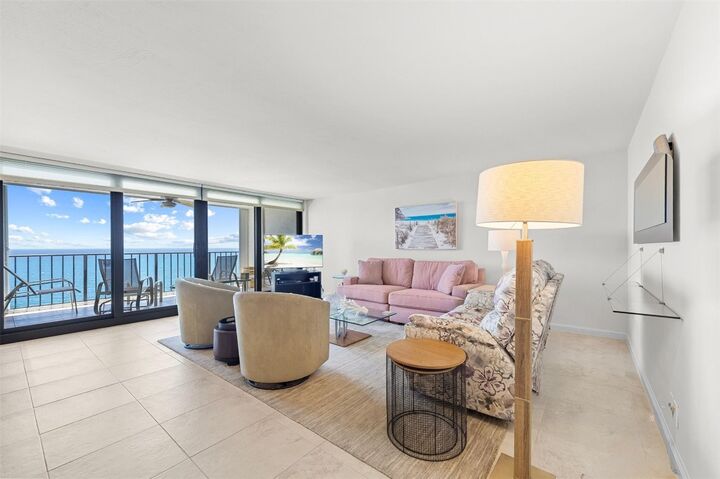 Property Photo:  1905 N Ocean Boulevard 14D  FL 33305 