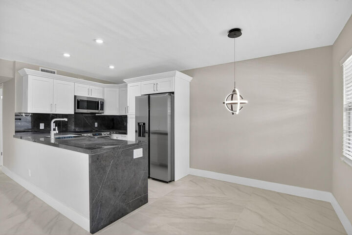 Property Photo:  186 Upminster I 186  FL 33442 