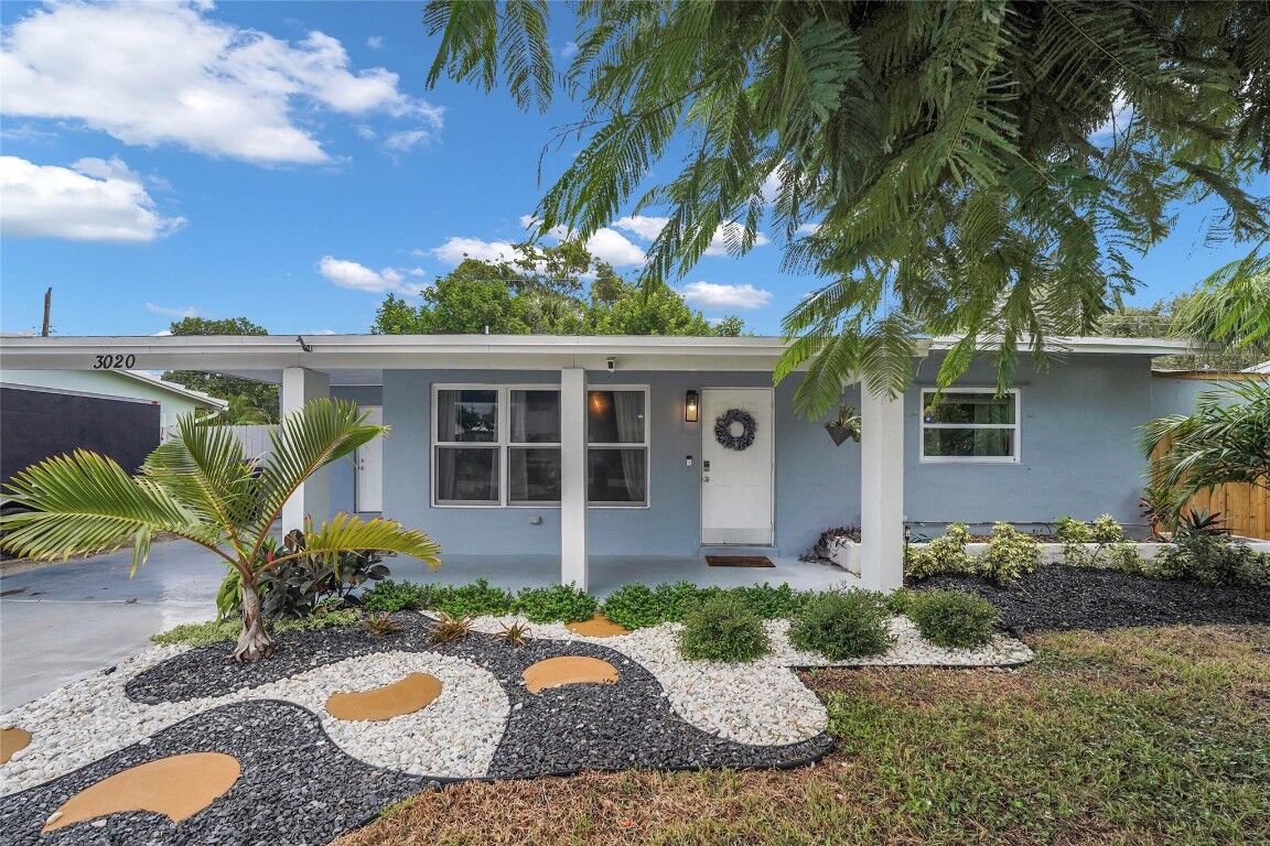 Property Photo:  3020 NE 10th Avenue  FL 33064 