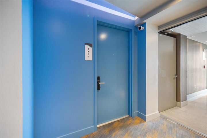 Property Photo:  4111 S Ocean Drive 3811  FL 33019 