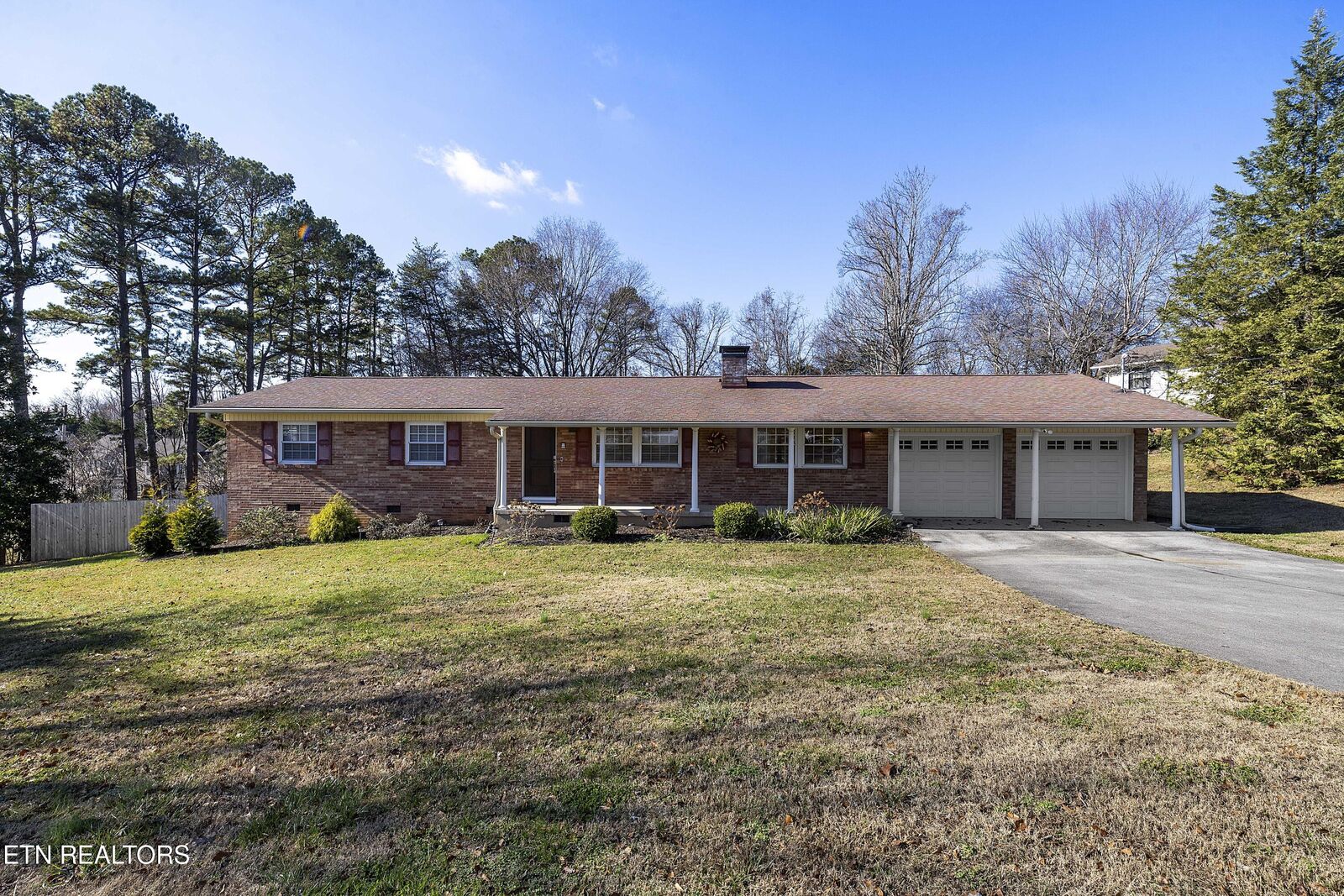 Property Photo: 421 Elkmont Rd TN 37922