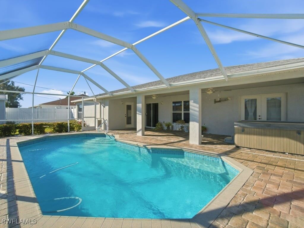 Property Photo:  4121 SW 6th Avenue  FL 33914 