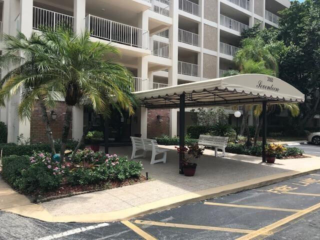 Property Photo:  3000 S Course Drive 507  FL 33069 