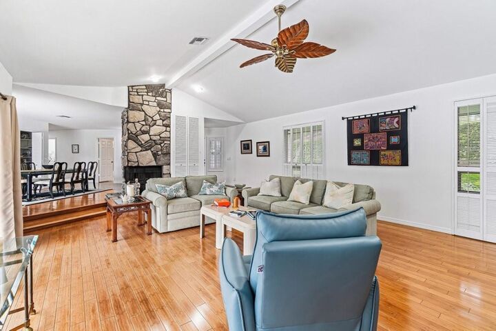 Property Photo:  10158 SE Acorn Way  FL 33469 