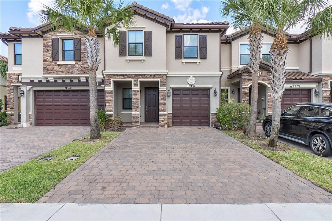 Property Photo:  12931 Anthorne Lane  FL 33436 