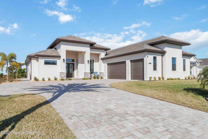 Property Photo:  4100 Domain Court  FL 32934 