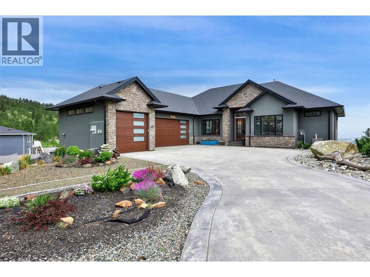 Property Photo: 1314 Myra Place BC V2E 0C3