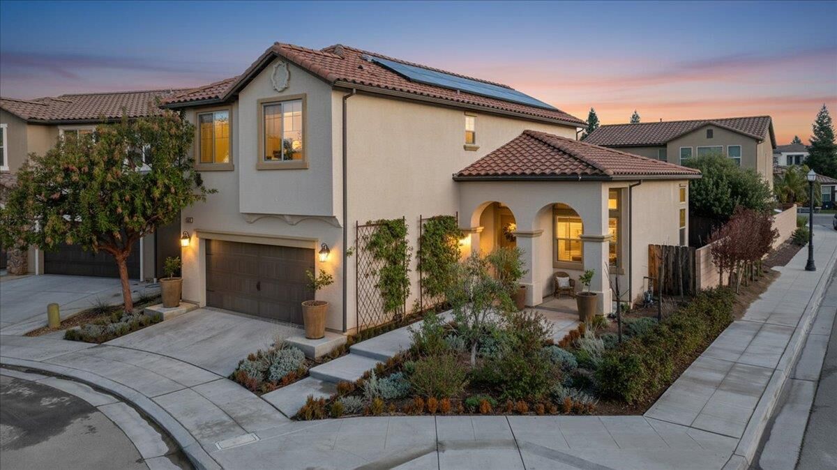 Property Photo:  11664 Bella Verde Avenue  CA 93730 