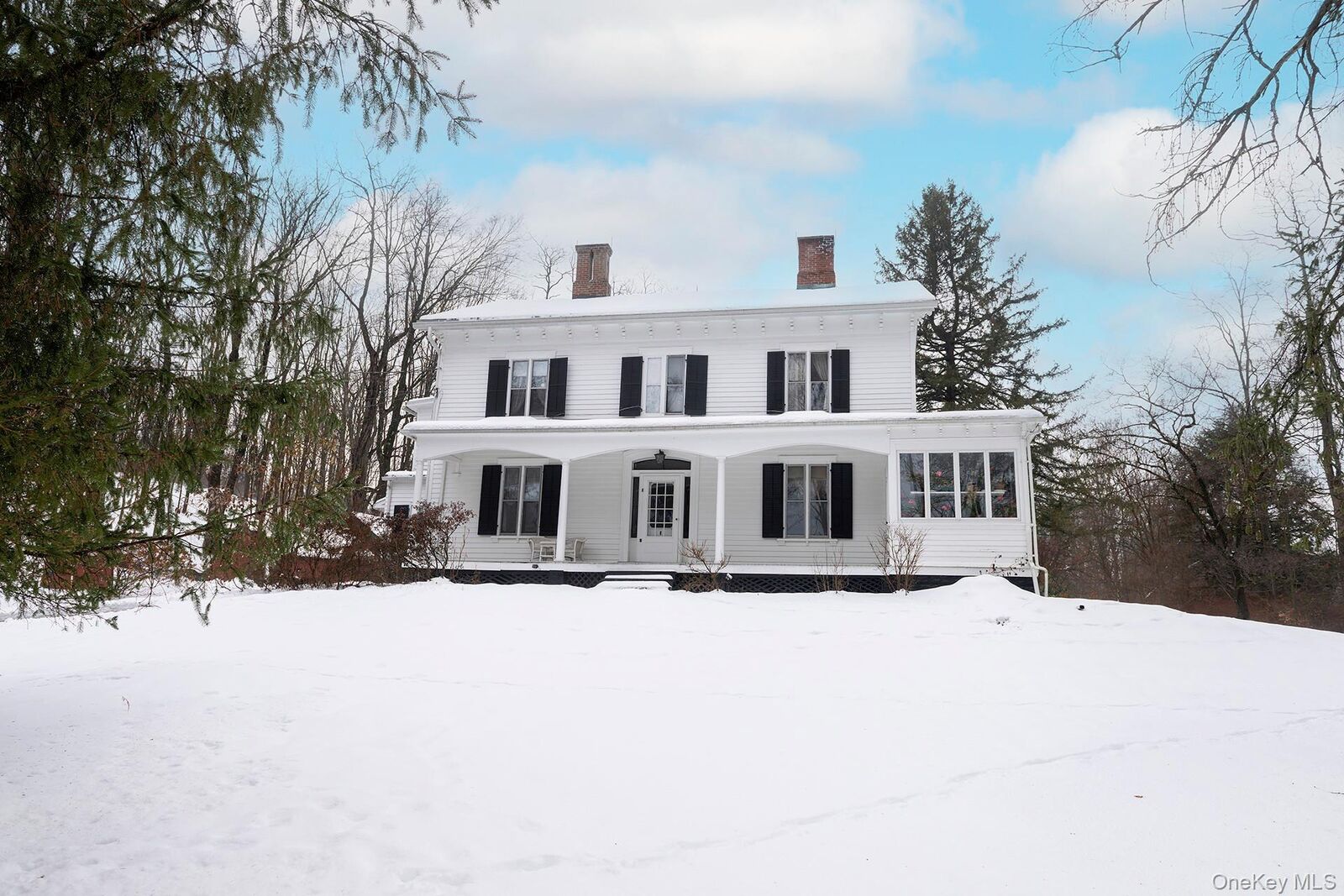 Property Photo:  819 Van Wagner Road  NY 12601 