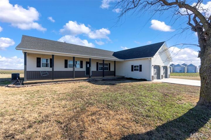 Property Photo: 828 State Highway Cc MO 63771