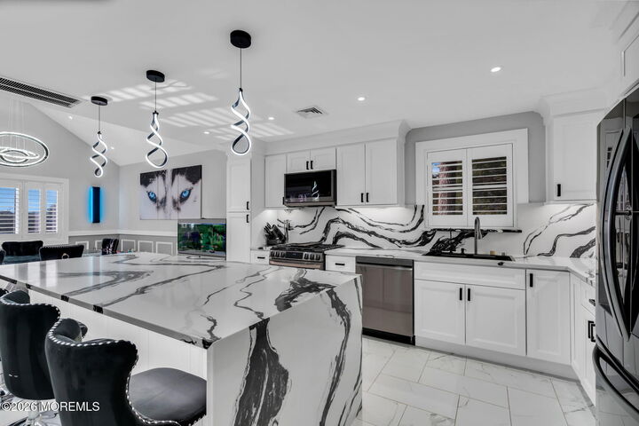 Property Photo:  543 Winding River Road  NJ 08723 