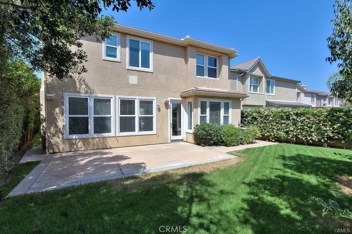 Property Photo:  11516 Venezia Way  CA 91326 