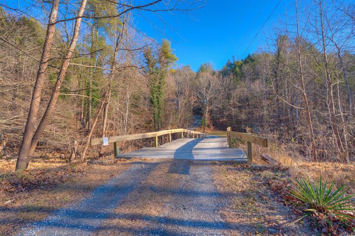 Property Photo: 5285 Jewell Drive VA 24162