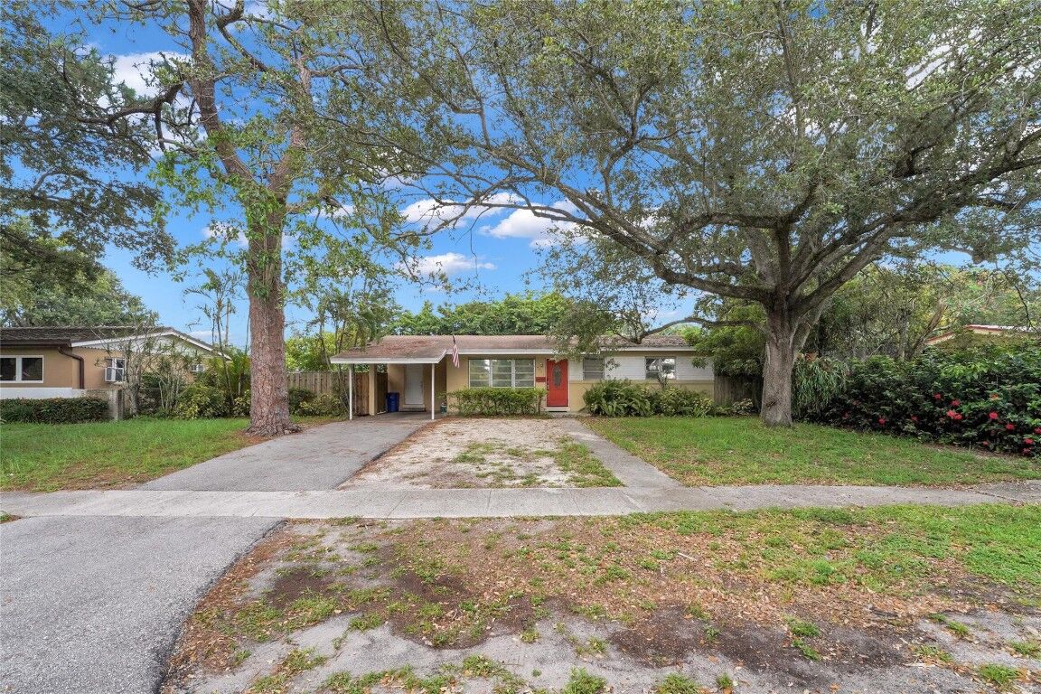 Property Photo:  4721 SW 11th Street  FL 33317 