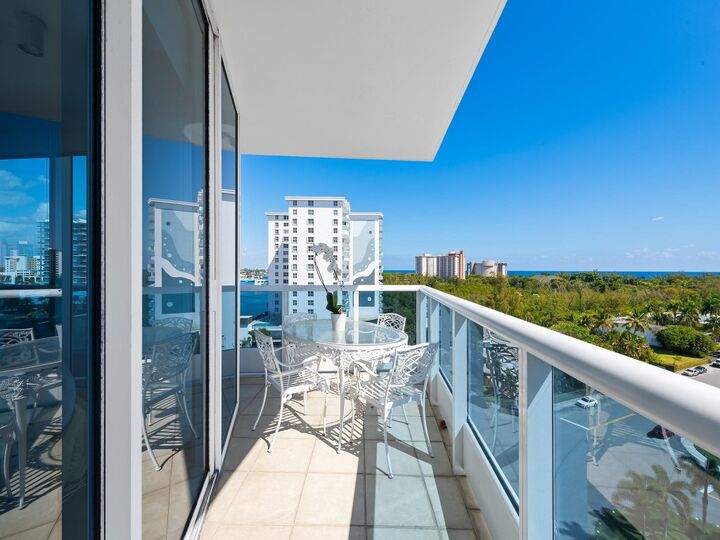 Property Photo: 715 Bayshore Drive 904 FL 33304