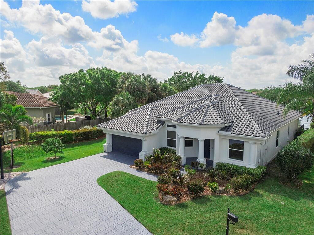 Property Photo:  10210 NW 60th Place  FL 33076 