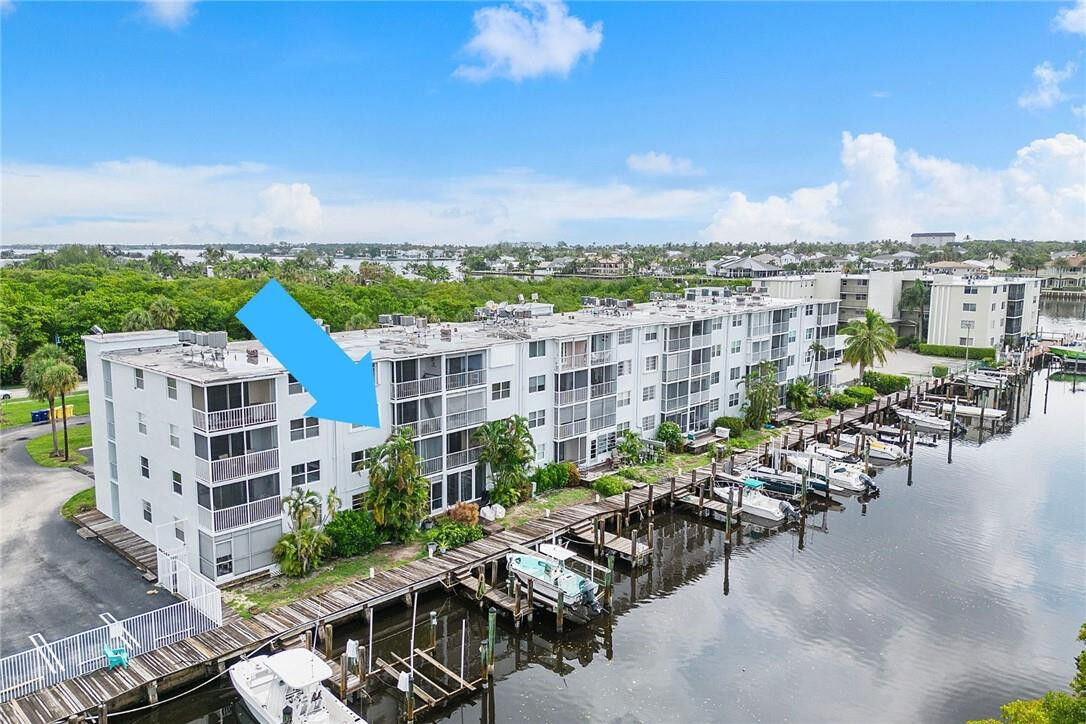 Property Photo:  689 NE 6th Court 209  FL 33435 