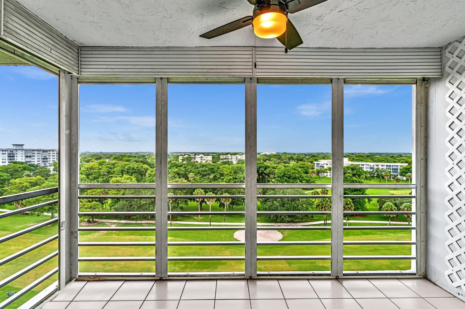 Property Photo:  575 Oaks Lane 1004  FL 33069 