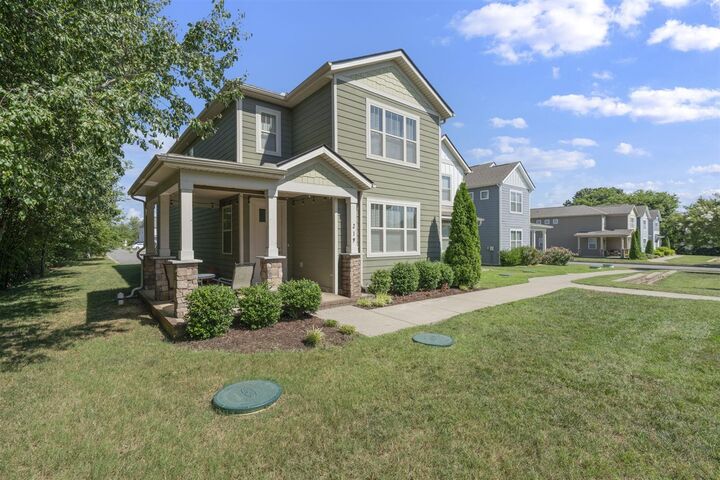 Property Photo:  219 Manor Row  TN 37146 
