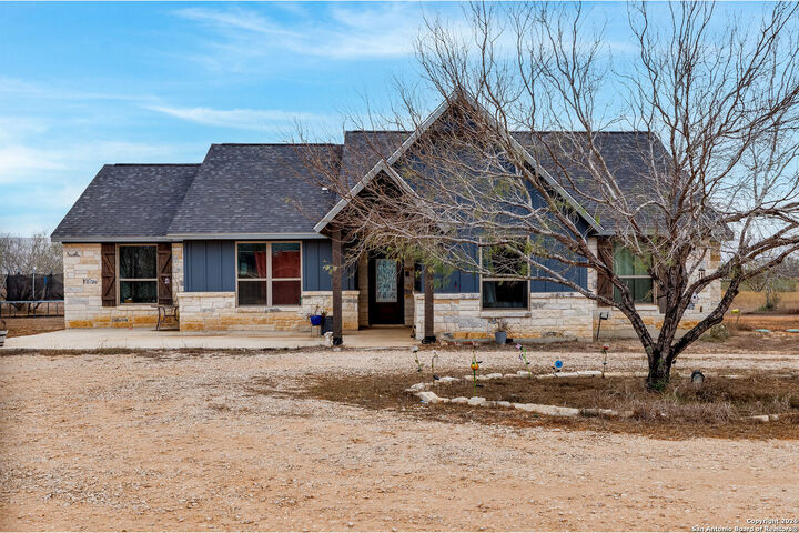 Property Photo: 8400 West Fm 140 TX 78011