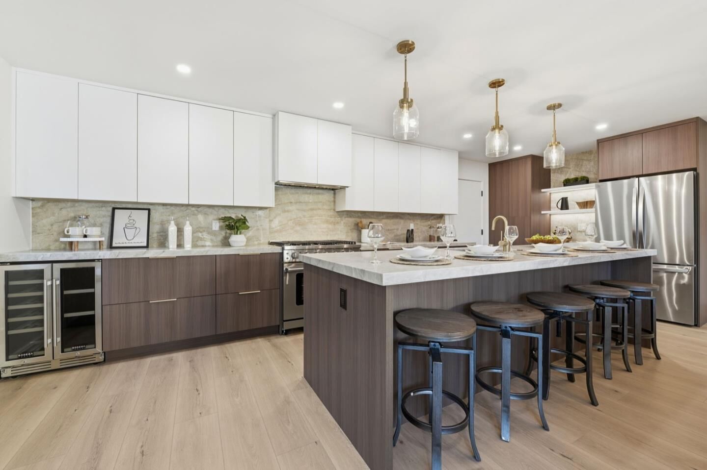 Property Photo:  315 West Meadow Drive  CA 94306 