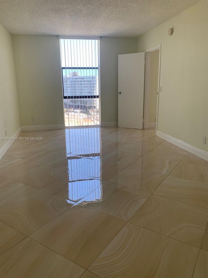 Property Photo:  13499 Biscayne Blvd 710  FL 33181 